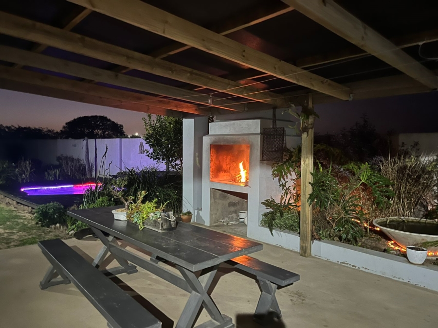 2 Bedroom Property for Sale in Riversbend Eastern Cape